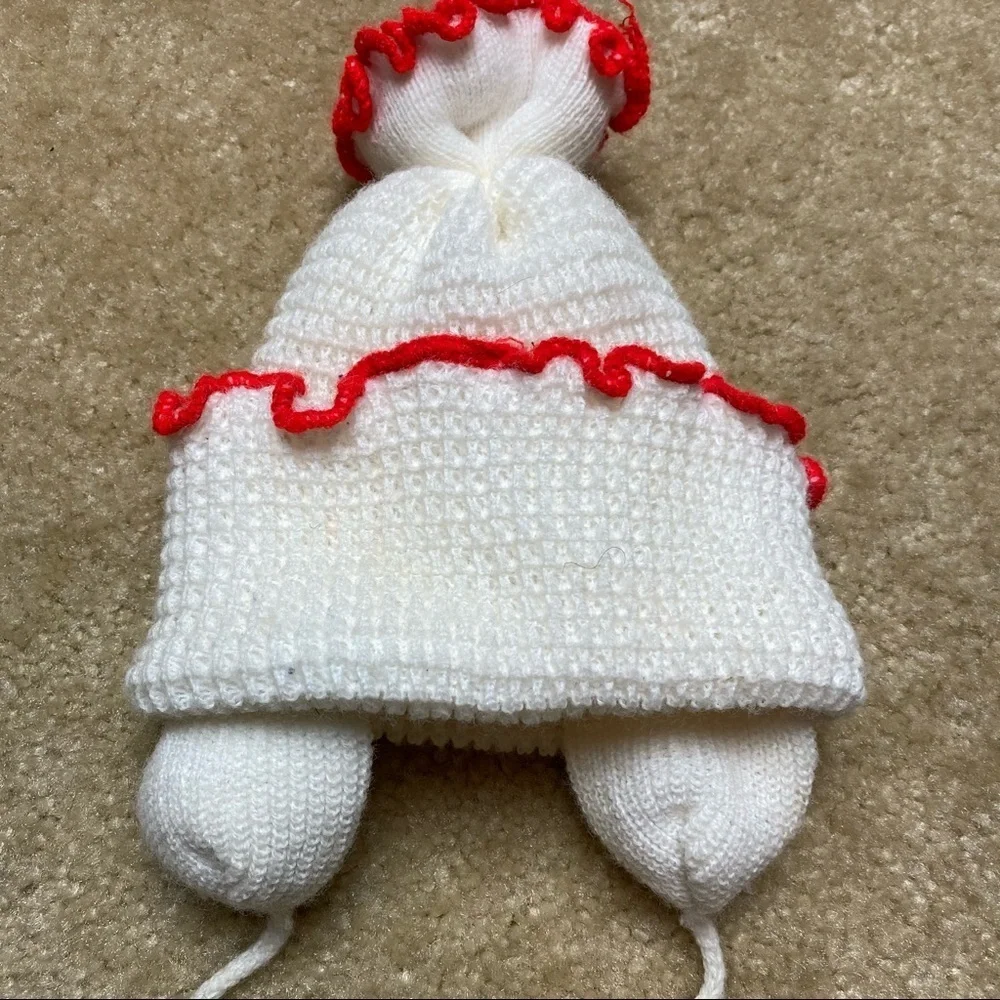 Red & White Vintage Knit Girls Winter Hat